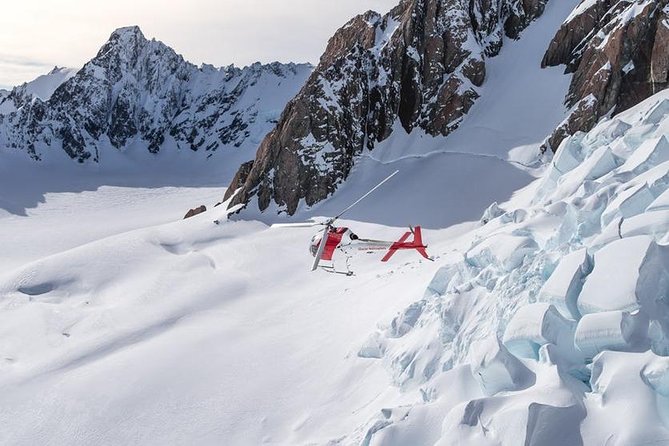 Mount Cook Spectacular Helicopter Flight From Fox Glacier