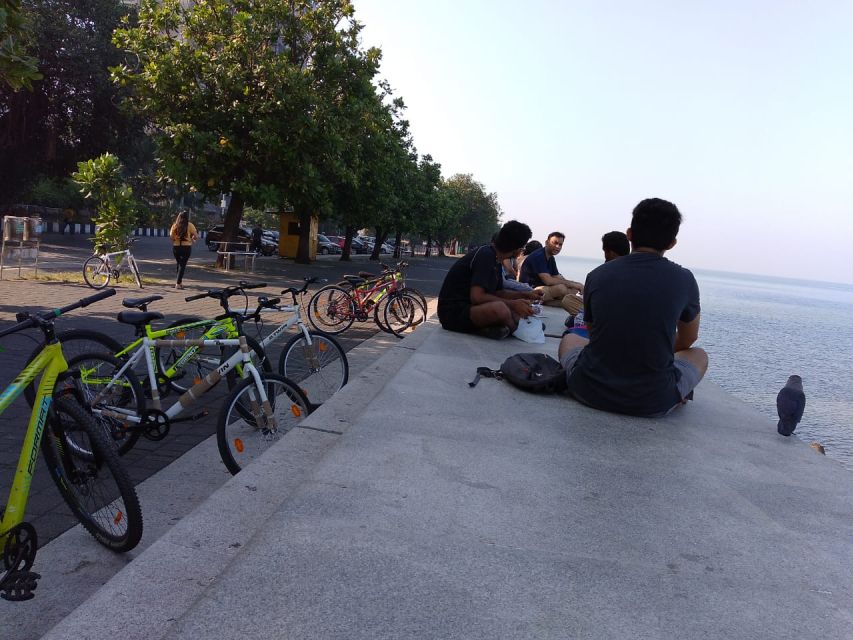 Mumbai: Morning Bicycle Tour