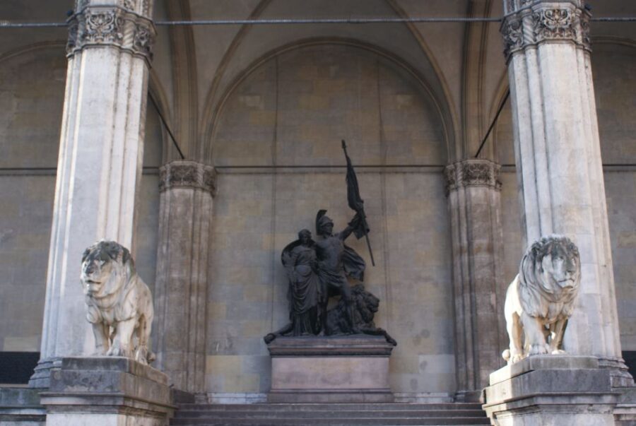 Munich and Nazi History Combination Day Tour