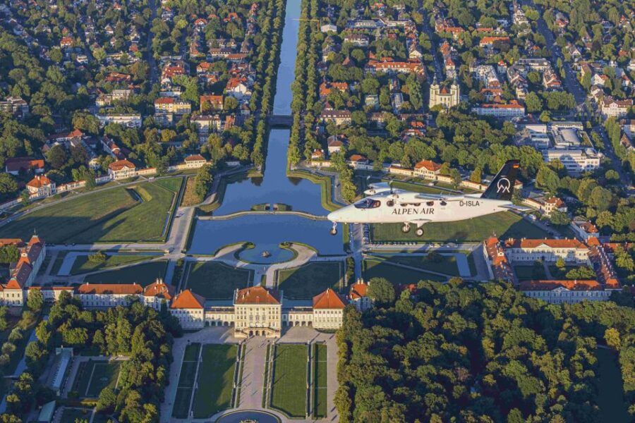 Munich: Munich Sightseeing Tour, Lakes, Castles, Alps From Augsburg