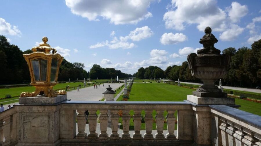 Munich: Nymphenburg Tour With Public Transportation