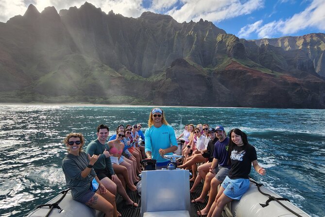 Na Pali Coast Zodiac Raft Expedition + Snorkeling on Kauai