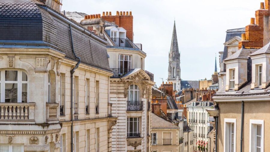 Nantes : City Exploration Smartphone Game