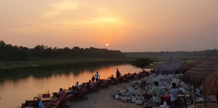 Nature Jungle Safari in Chitwan National Park 2 Night 3 Days