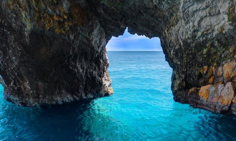Navagio Beach: Day Tour of Shipwreck Beach & the Blue Caves