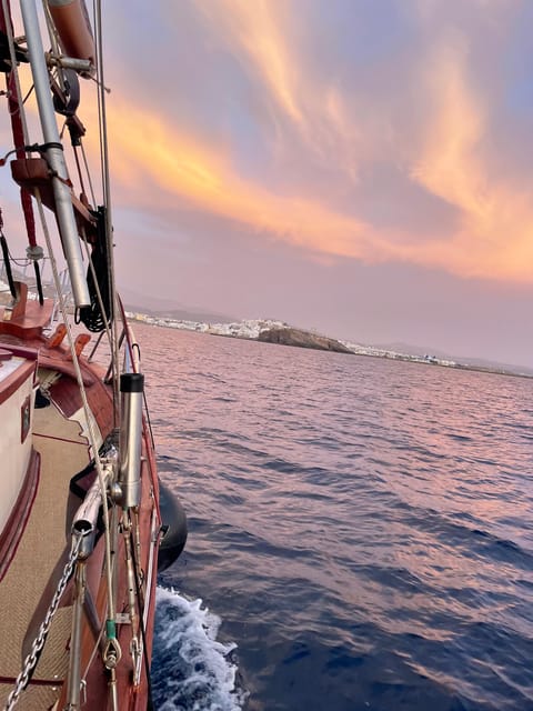 Naxos: Sunset Cruise With Wine and Snacks