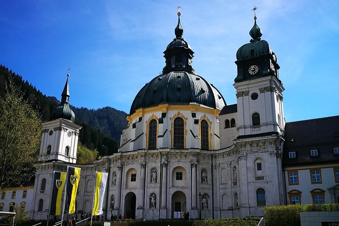 Neuschwanstein Castle, Linderhof, Ettal, Oberammergau Private Tour From Munich