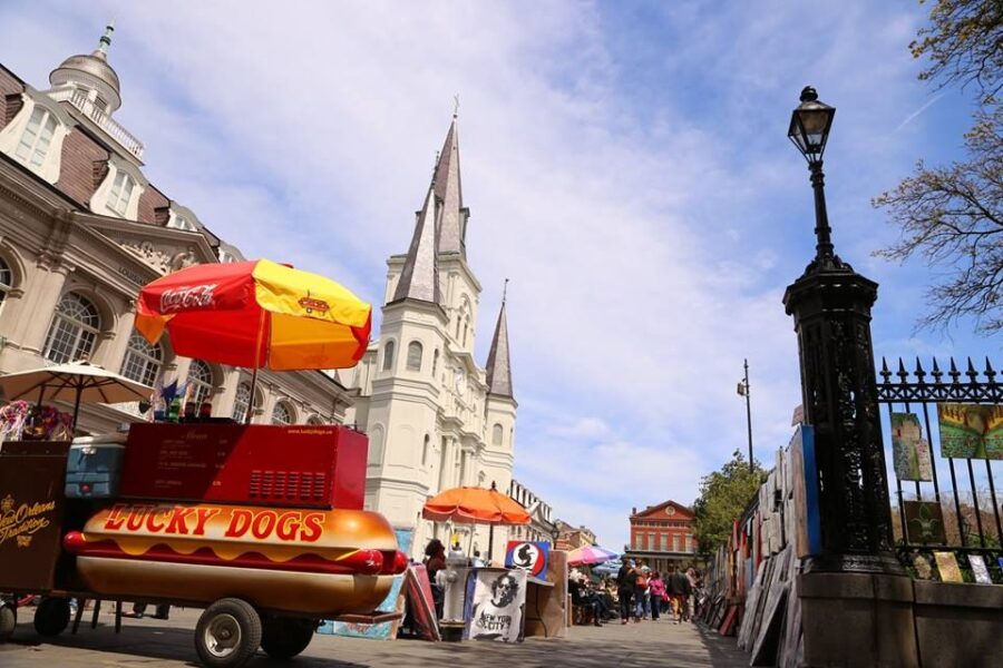 New Orleans Drunken Ghost and Vampire Experience