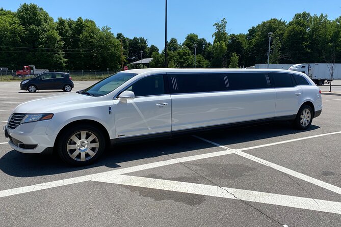 Newark International Airport Stretch Limousine Service - Service Overview