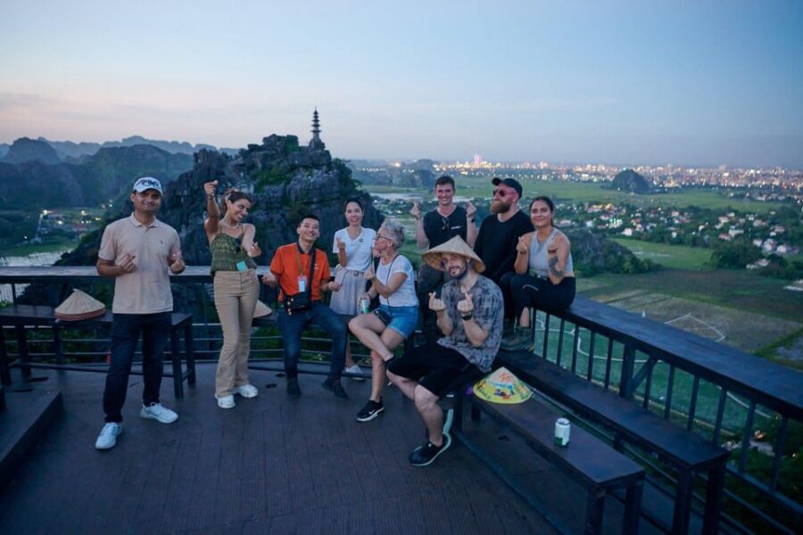Ninh Binh 1 Day, Hoa Lu-TrangAn- Mua Cave, Buffet Lunch, Bus