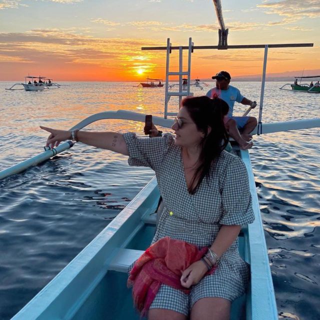 North Bali ; Lovina Sunrise Watching Dolphin
