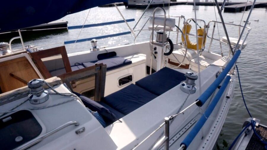 NYC: Brooklyn Sightseeing Sailboat Cruise