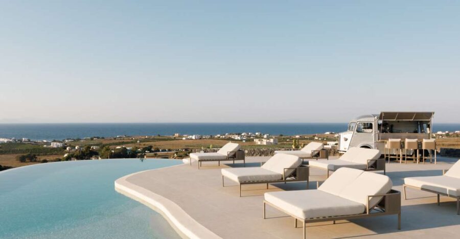 Oia: Retreat Infinity Pool Ticket With Sea and Sunset Views - Overview of the Experience