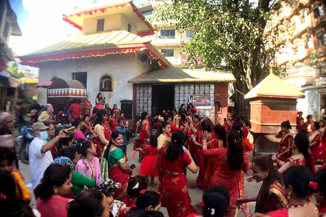 Old Kathmandu Tour, Living Goddess, Swayambhu Nath & Nepali Lunch - Inclusions