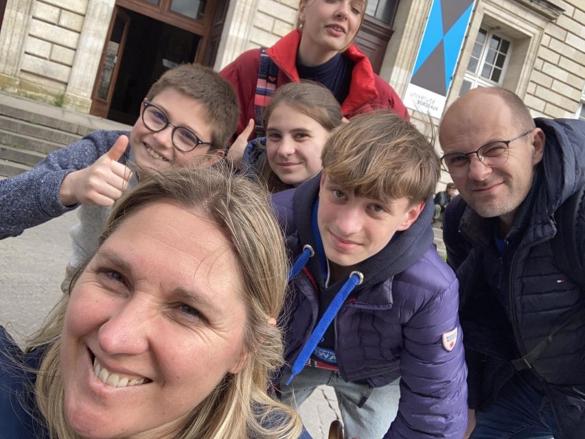 Old Town Bordeaux: Port of The Moon Quest Experience