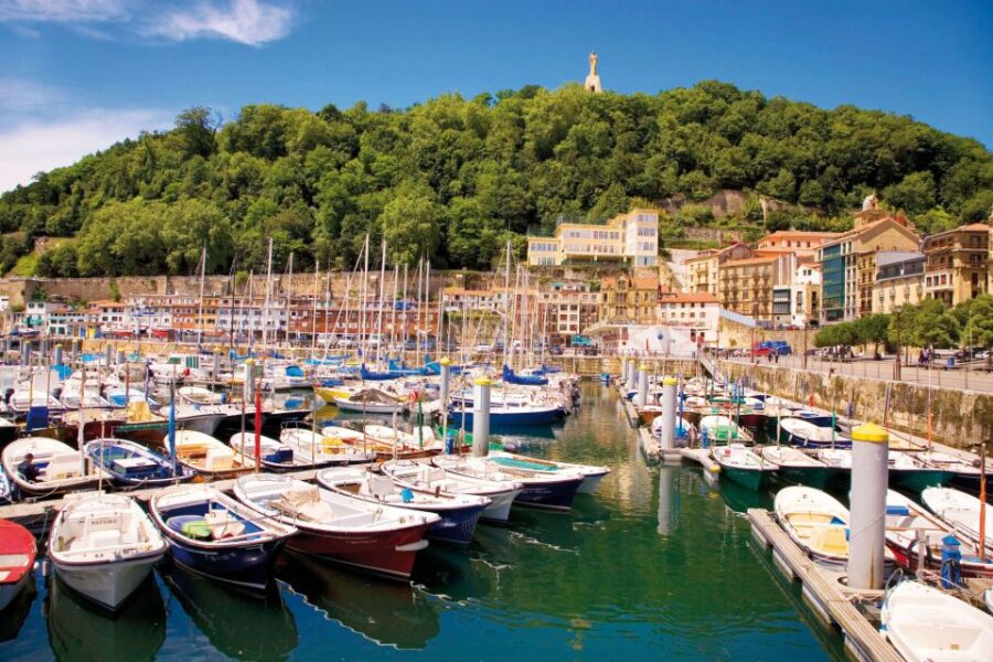 Old Town San Sebastian: Self-Guided Reading Walking Tour