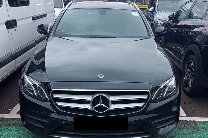 One Way Taxi Transfer From London to Stansted Airport - Pricing Information