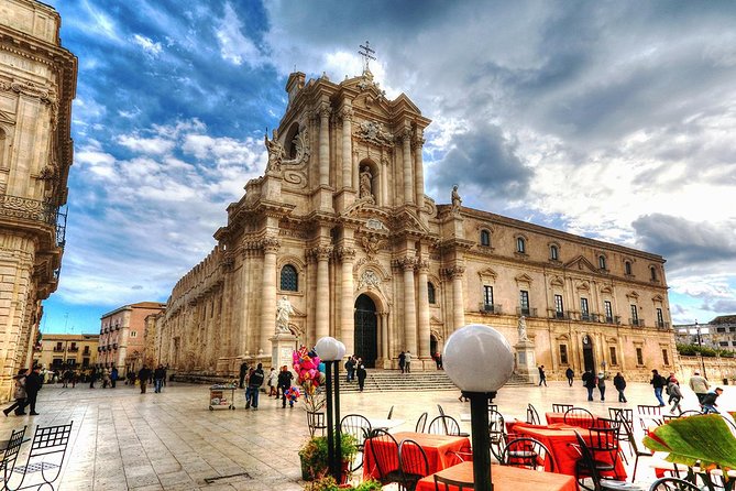 Ortigia: Syracuses Ancient Town Center Private Walking Tour - Historical Highlights of Ortigia