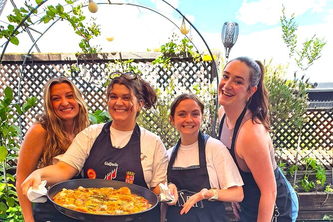 Paella and Sangria Workshop With Tapas Tasting in Madrid