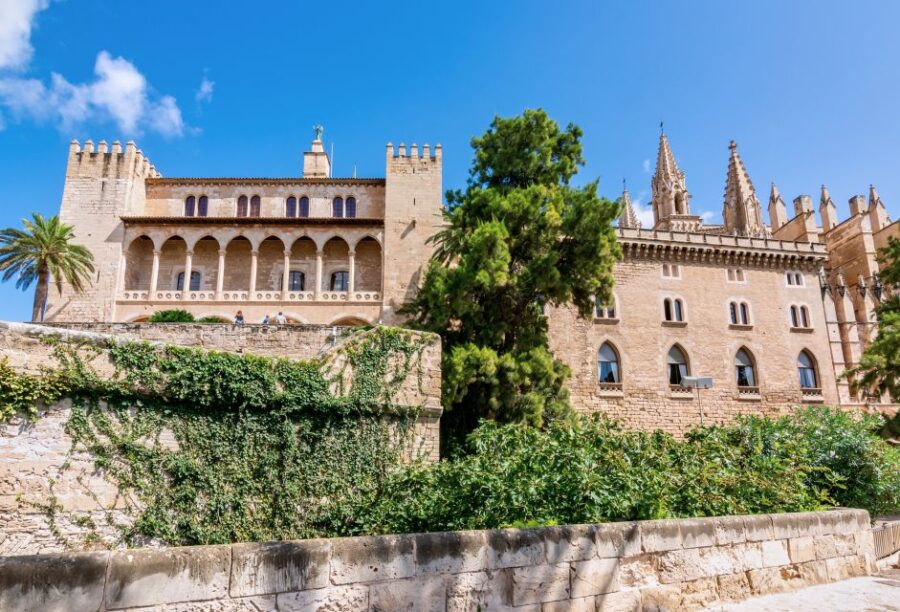 Palma De Mallorca: La Almudaina Palace Entry Ticket