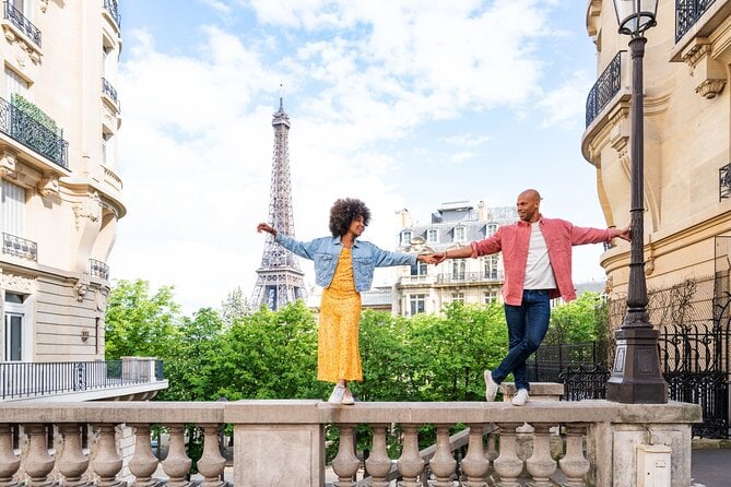 Paris: Eiffel Tower Photo Shoot