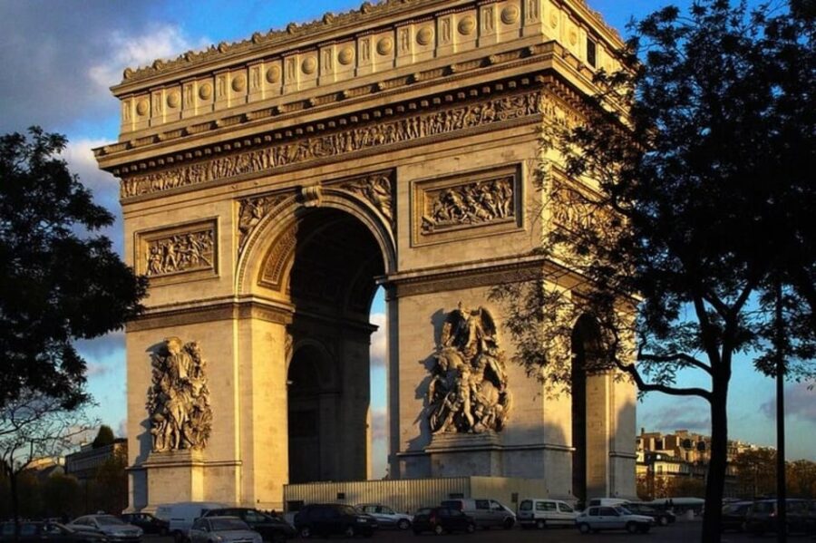 Paris : Street Art Walking Tour With A Guide - Tour Overview