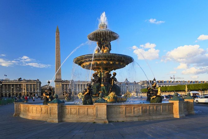 Paris Tootbus Christmas Tour