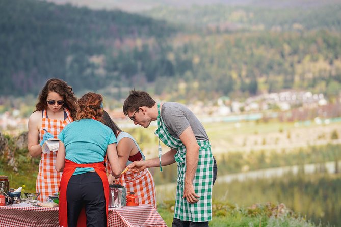 Peak Nic - a Hike and an Outdoor Cooking Lesson