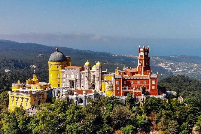 Pena Palace & Sintra Full Day -Private Tour in Classic Car or Van