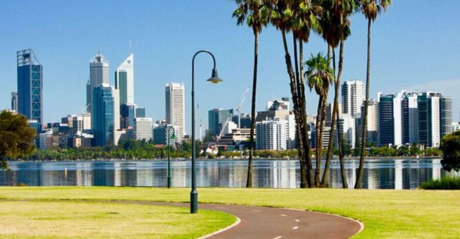 Perth: Private Custom Tour With a Local Guide