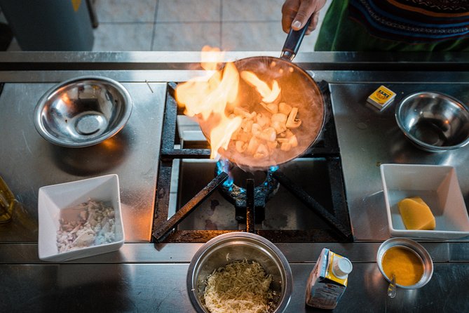 Peruvian Cooking Class and Local Market in Cusco - Culinary Experience Overview