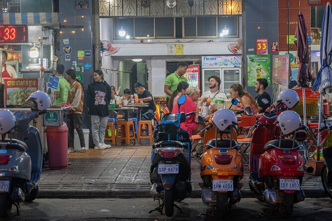 Phnom Penh Evening Foodie Vespa Tour - Tour Overview