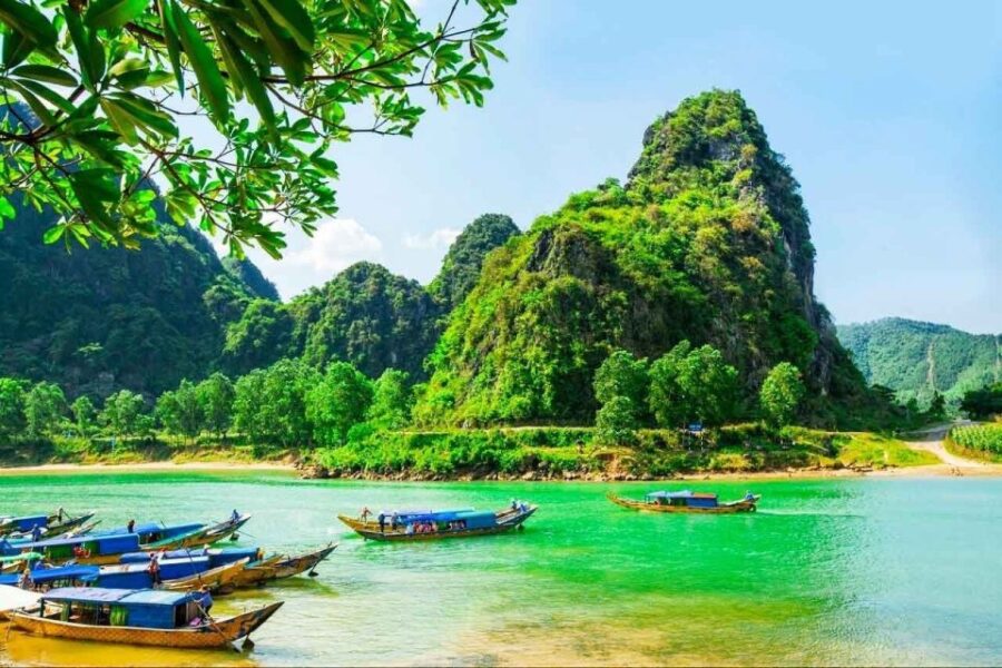 Phong Nha: Cave Exploration and Zipline Dark Cave Tour