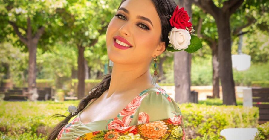 Photography With Traditional Flamenco Dress - Booking Information