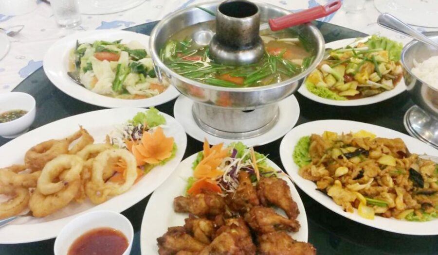 Phuket: Coral Bay and Phi Phi Tour by Big Boat With Lunch