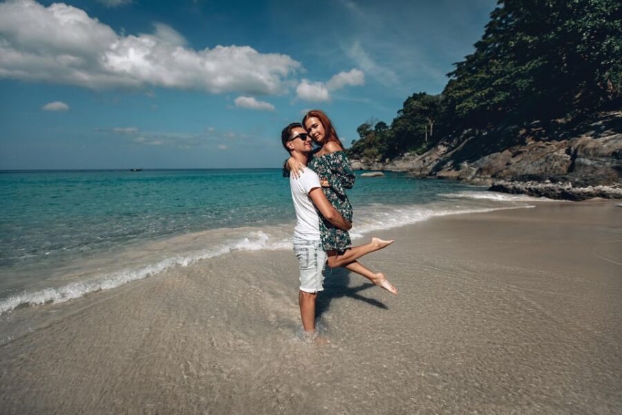 Phuket: Couple Photoshoot at Surin Beach - Photoshoot Overview