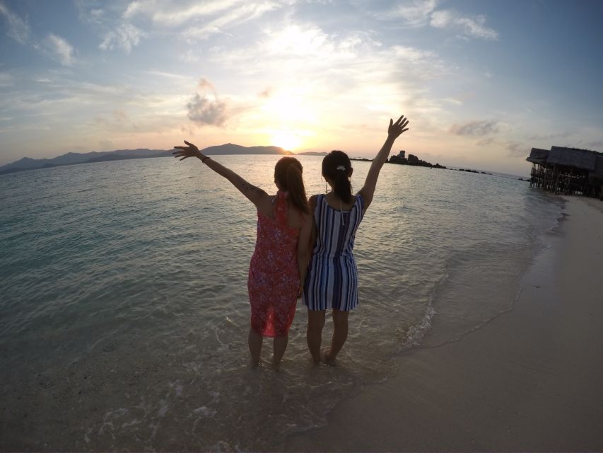 Phuket: Phi Phi Sunrise Boat Tour to Bamboo and Khai Island - Tour Overview
