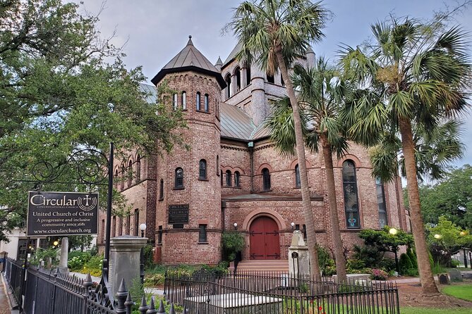 Pirates, Patriots & Prohibition – Private Evening Walking Tour of Charleston