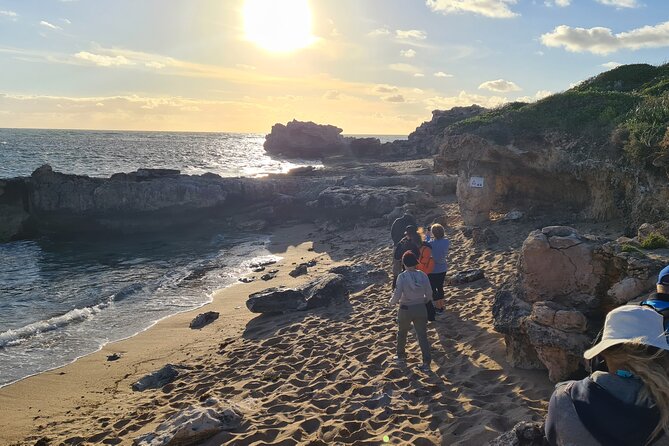 Point Peron Sunset & Sparkling Hike - Included Amenities