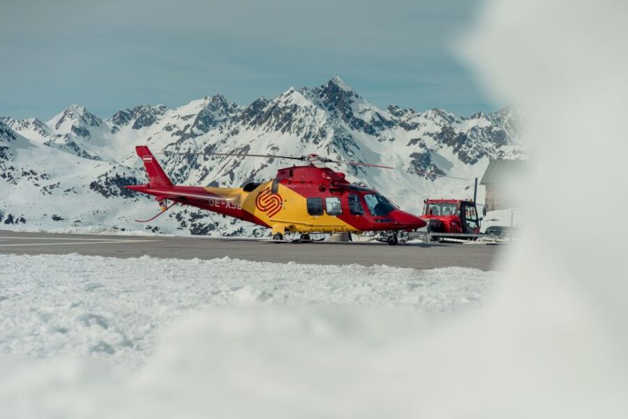 Pokhara: Helicopter Tour to Annapurna Base Camp