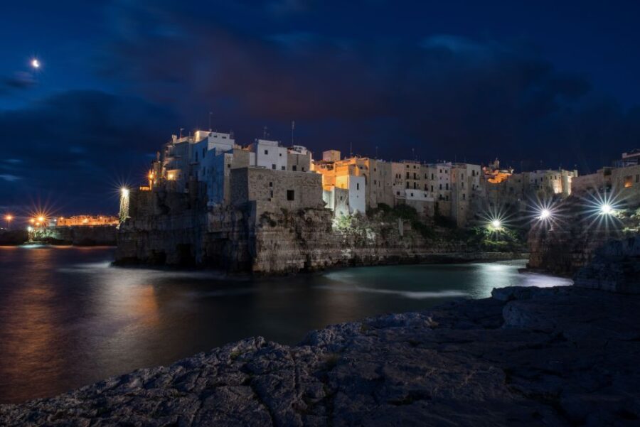 Polignano a Mare: Boat Cave Tour by Night
