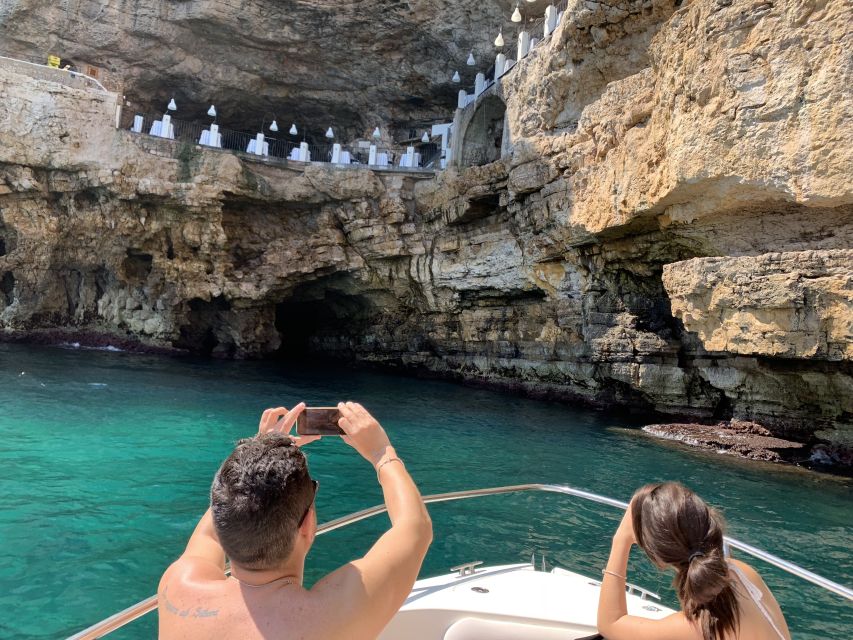 Polignano a Mare: Boat Cave Tour With Aperitif