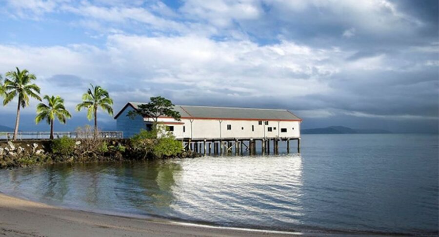 Port Douglas: Self-Guided Walking Tour With Audio Guide