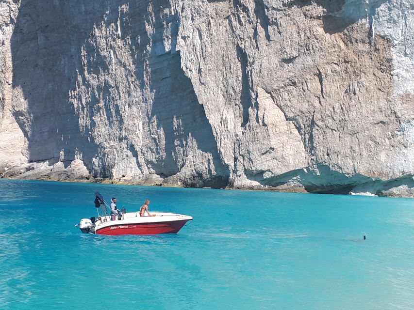 Porto Vromi: Navagio Beach & Blue Caves Private Boat Tour