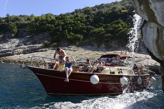 Positano and Amalfi Small Group Boat Tour From Rome With High Speed Train
