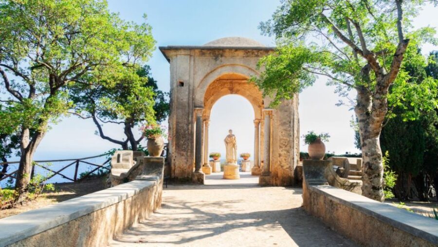 Positano’s Passionate Love Stories