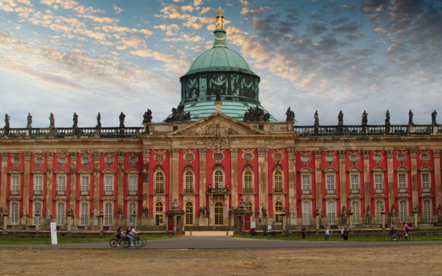 Potsdam: Self-Guided Outdoor Escape Game