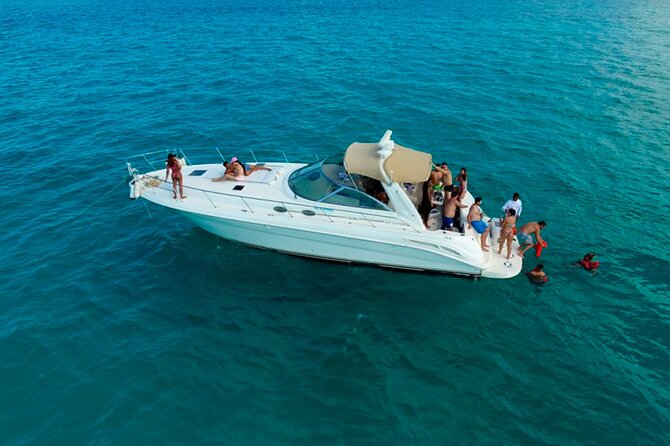 Premium Miami Yacht Tour Experience: Captain, Champagne & Party! - Tour Overview