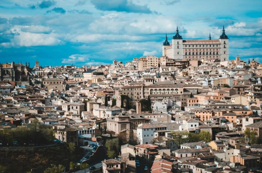Private 12-Hour Tour to Avila and Segovia From Madrid