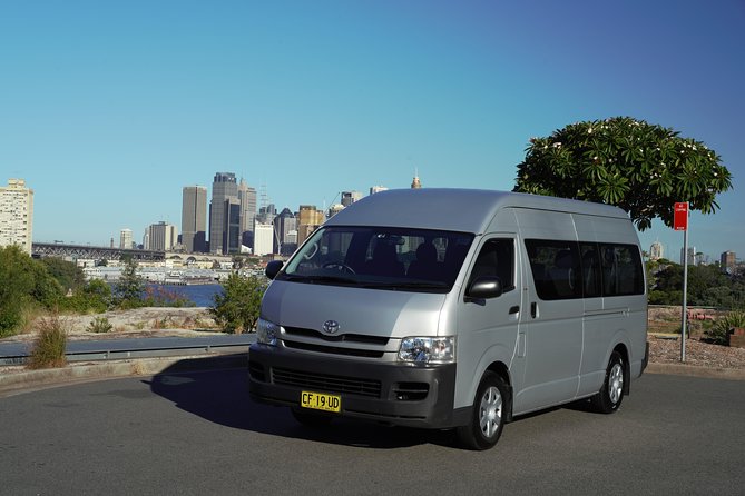 Private Arrival Transfer: Sydney Airport to Hotel or Cruise Port